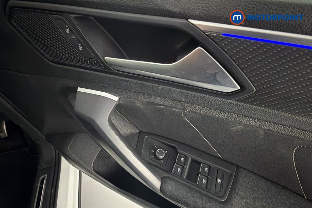 Volkswagen Tiguan R-Line Automatic Petrol SUV - Stock Number (1628852) - 19th supplementary image