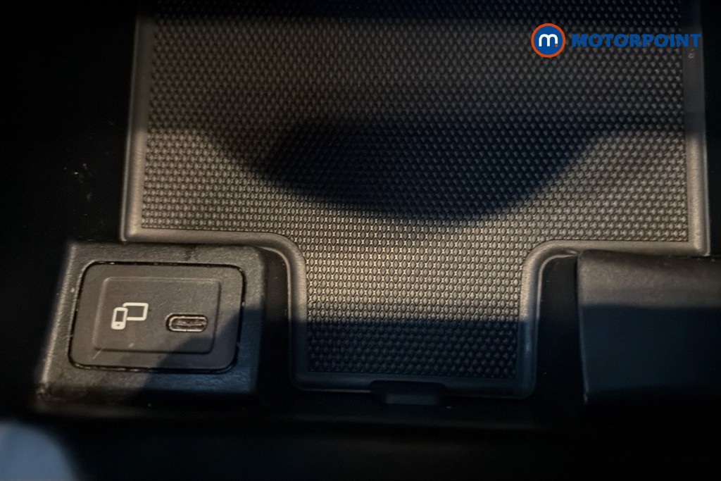 Mercedes-Benz A Class Amg Line Automatic Petrol Hatchback - Stock Number (1629481) - 17th supplementary image