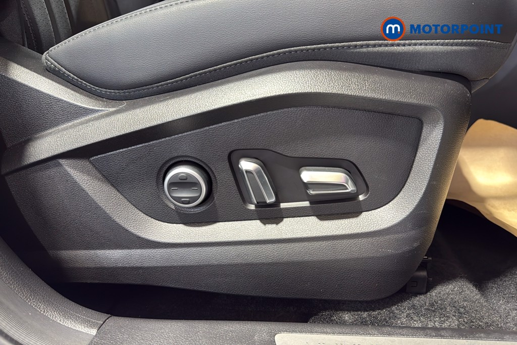 Chery Tiggo 8 Summit Automatic Petrol Plug-In Hybrid SUV - Stock Number (1629630) - 25th supplementary image