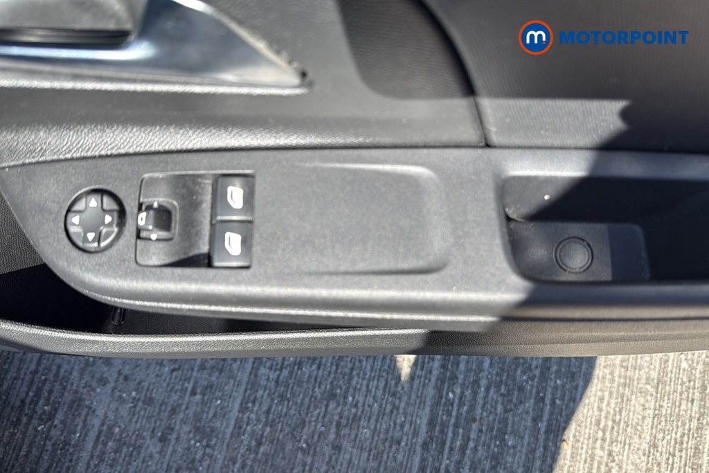 Vauxhall Corsa Se Premium Manual Petrol Hatchback - Stock Number (1629651) - 19th supplementary image