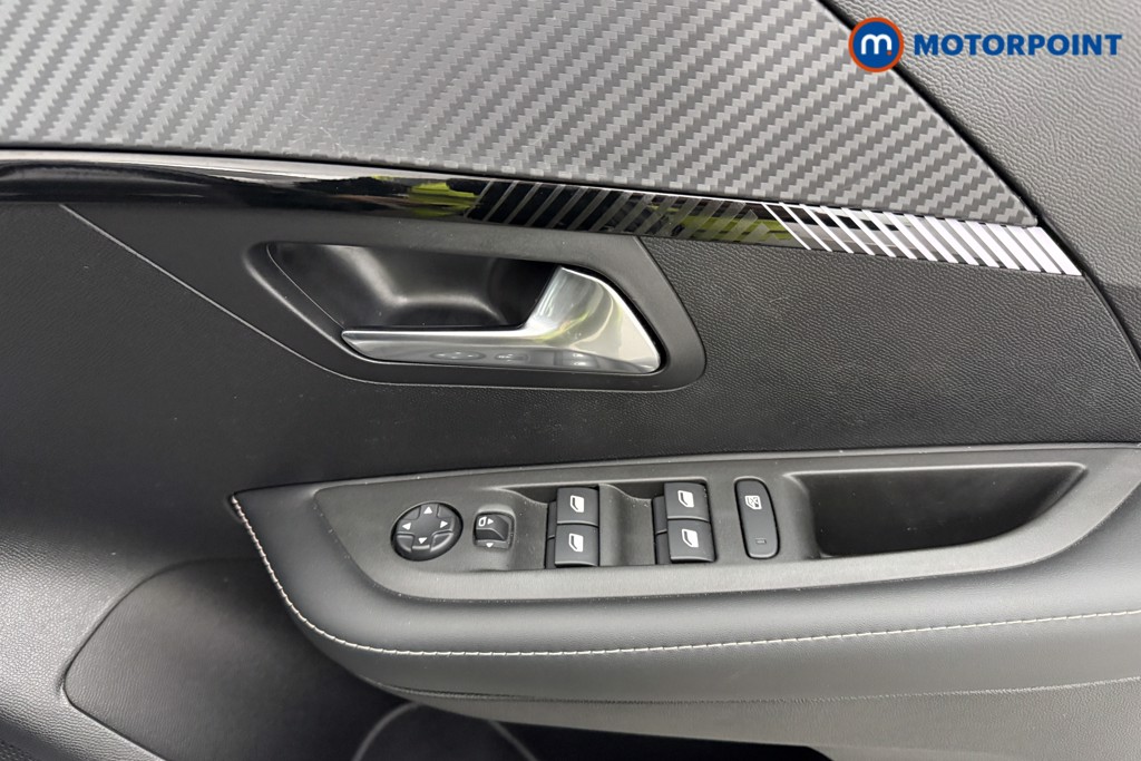 Peugeot 2008 Allure Manual Petrol SUV - Stock Number (1630158) - 16th supplementary image