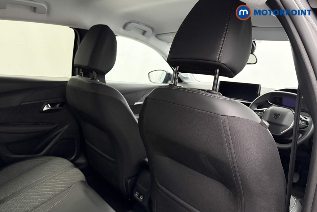Peugeot 2008 Allure Manual Petrol SUV - Stock Number (1630158) - 17th supplementary image