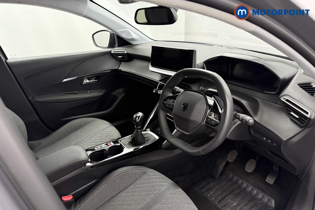 Peugeot 2008 Allure Manual Petrol SUV - Stock Number (1630158) - 1st supplementary image