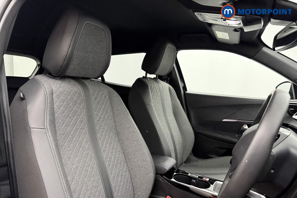 Peugeot 2008 Allure Manual Petrol SUV - Stock Number (1630160) - 15th supplementary image