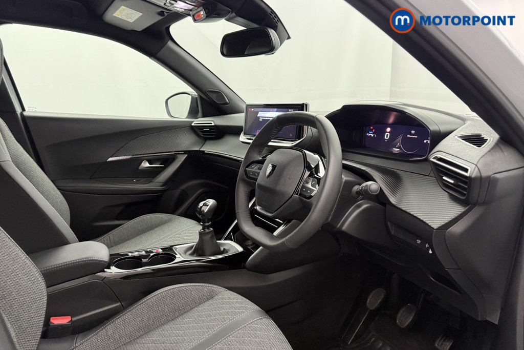Peugeot 2008 Allure Manual Petrol SUV - Stock Number (1630173) - 1st supplementary image