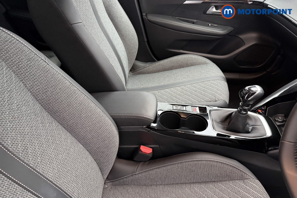 Peugeot 208 Allure Manual Petrol Hatchback - Stock Number (1630250) - 13th supplementary image