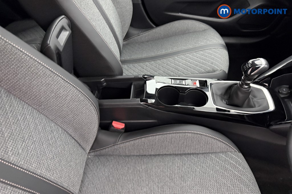 Peugeot 208 Allure Manual Petrol Hatchback - Stock Number (1630252) - 12th supplementary image