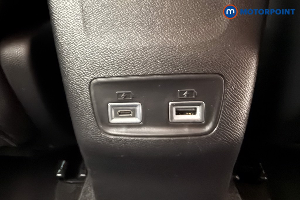 Peugeot 208 Allure Manual Petrol Hatchback - Stock Number (1630252) - 18th supplementary image