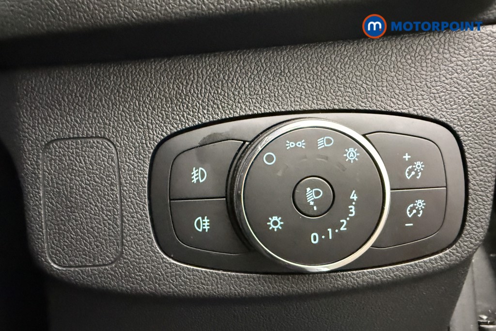 Ford Focus St-Line X Automatic Petrol Hatchback - Stock Number (1630506) - 17th supplementary image