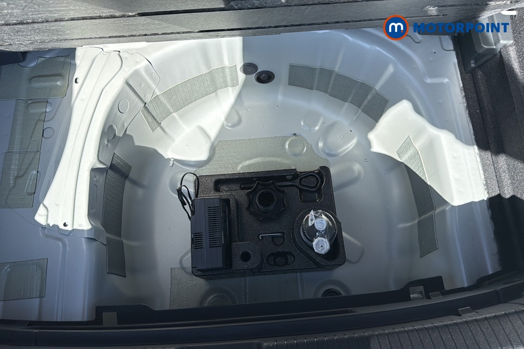 Volkswagen Polo Life Manual Petrol Hatchback - Stock Number (1630565) - 33rd supplementary image