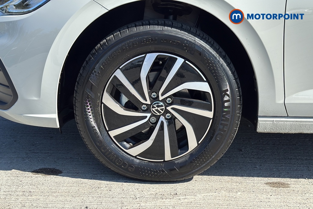 Volkswagen Polo Life Manual Petrol Hatchback - Stock Number (1630565) - 44th supplementary image