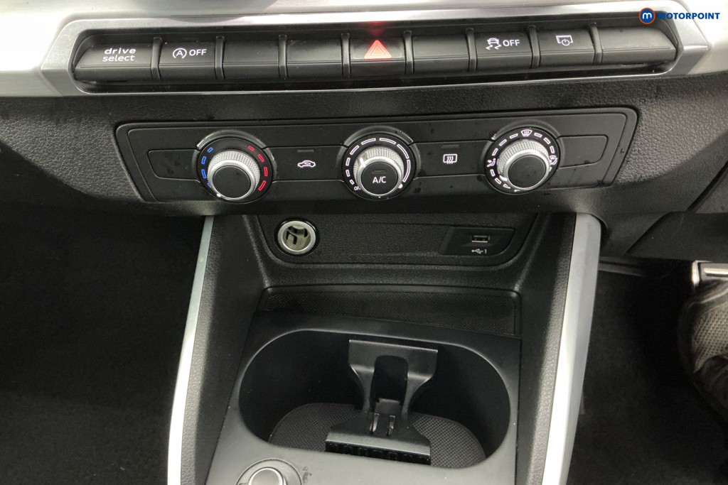 Audi Q2 S Line Automatic Petrol SUV - Stock Number (1631372) - 18th supplementary image