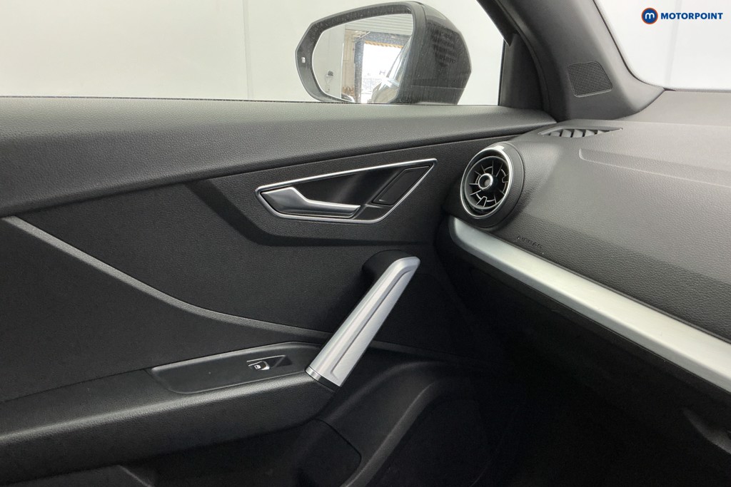 Audi Q2 S Line Automatic Petrol SUV - Stock Number (1631372) - 19th supplementary image