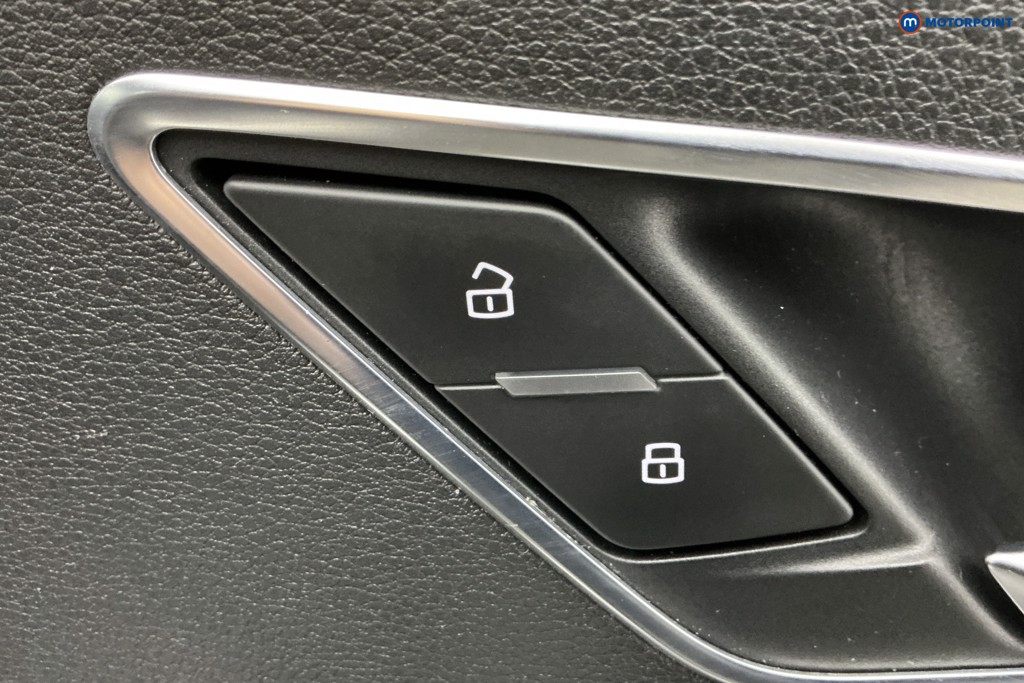 Audi Q2 S Line Automatic Petrol SUV - Stock Number (1631372) - 25th supplementary image