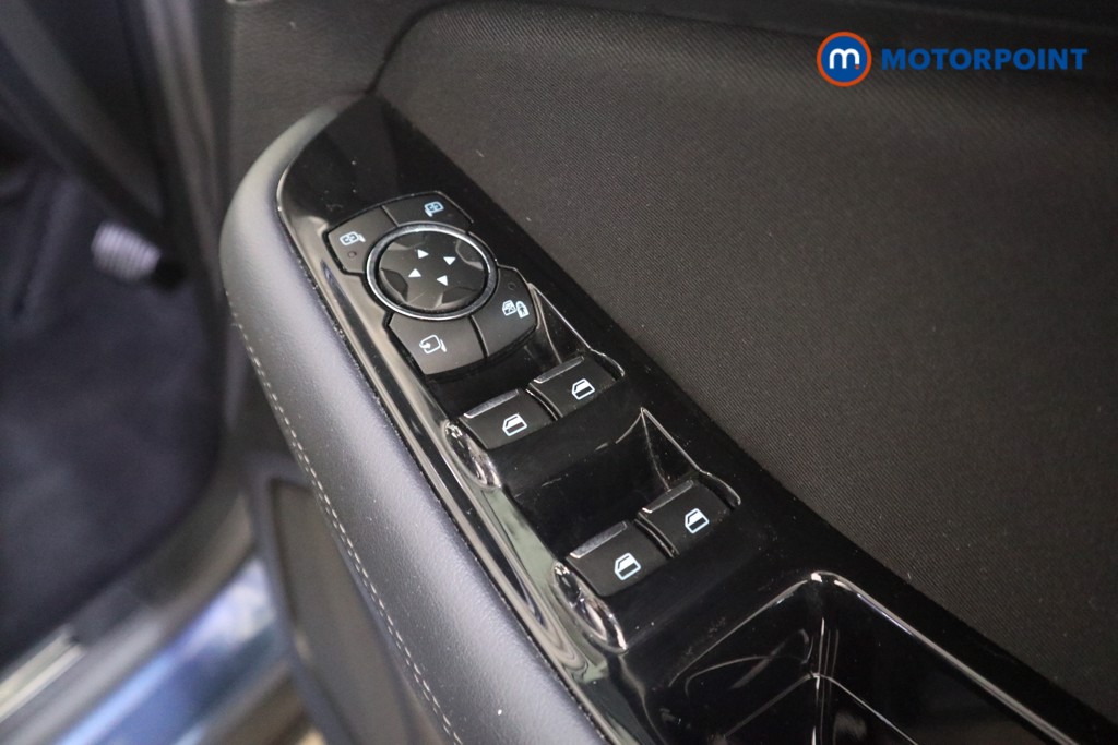 Ford Galaxy Titanium Automatic Diesel People Carrier - Stock Number (1631954) - 15th supplementary image