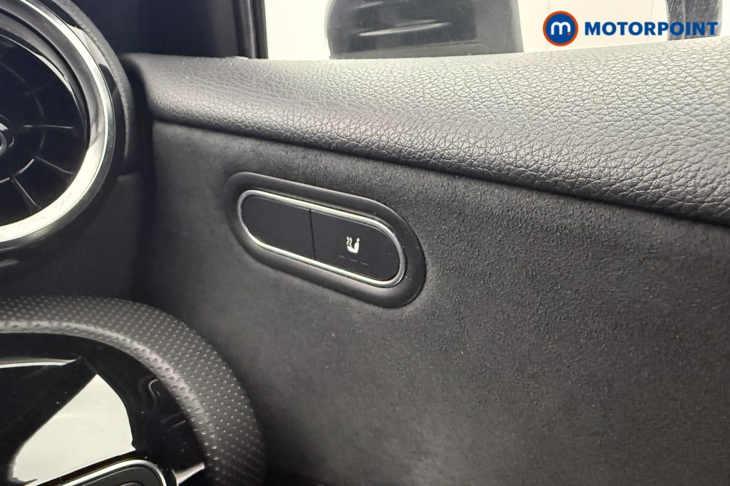 Mercedes-Benz A Class Amg Line Automatic Petrol Hatchback - Stock Number (1632121) - 11th supplementary image