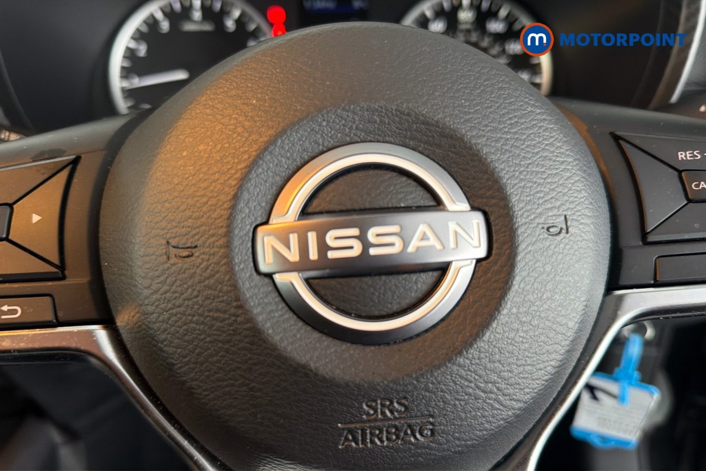 Nissan Juke Acenta Manual Petrol SUV - Stock Number (1632322) - 5th supplementary image