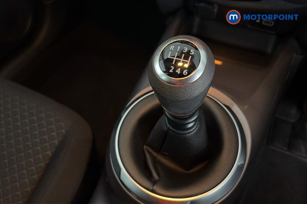 Nissan Juke Acenta Manual Petrol SUV - Stock Number (1632322) - 15th supplementary image