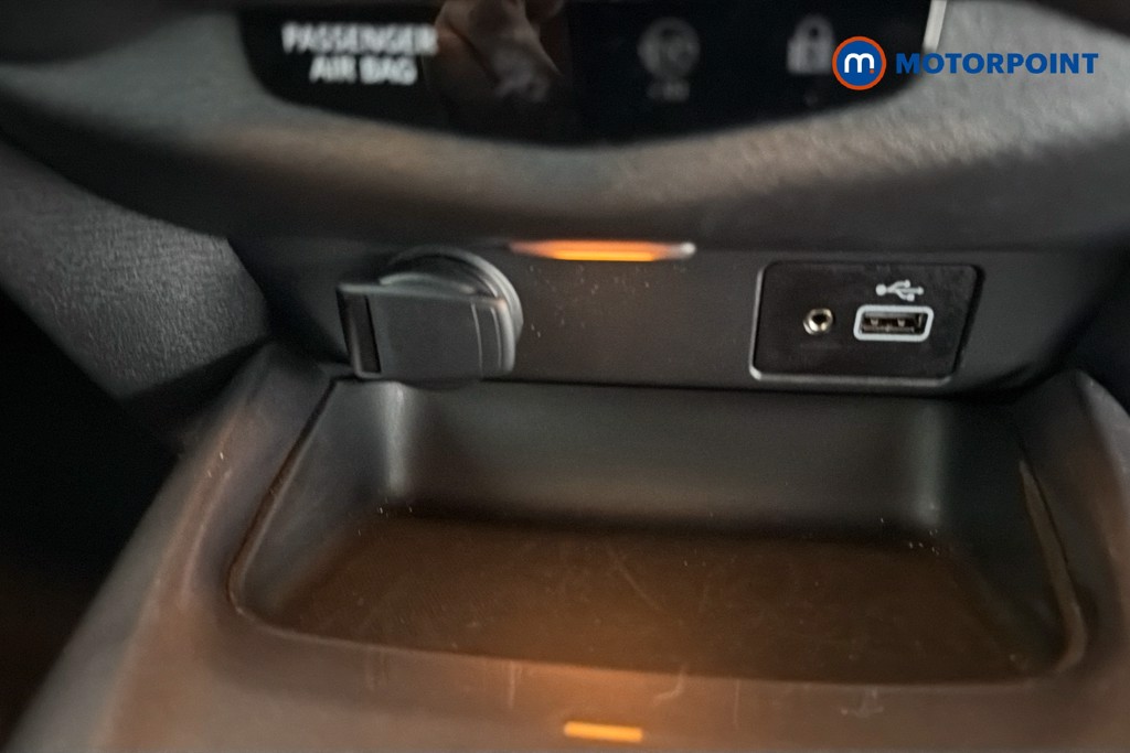 Nissan Juke Acenta Manual Petrol SUV - Stock Number (1632322) - 17th supplementary image