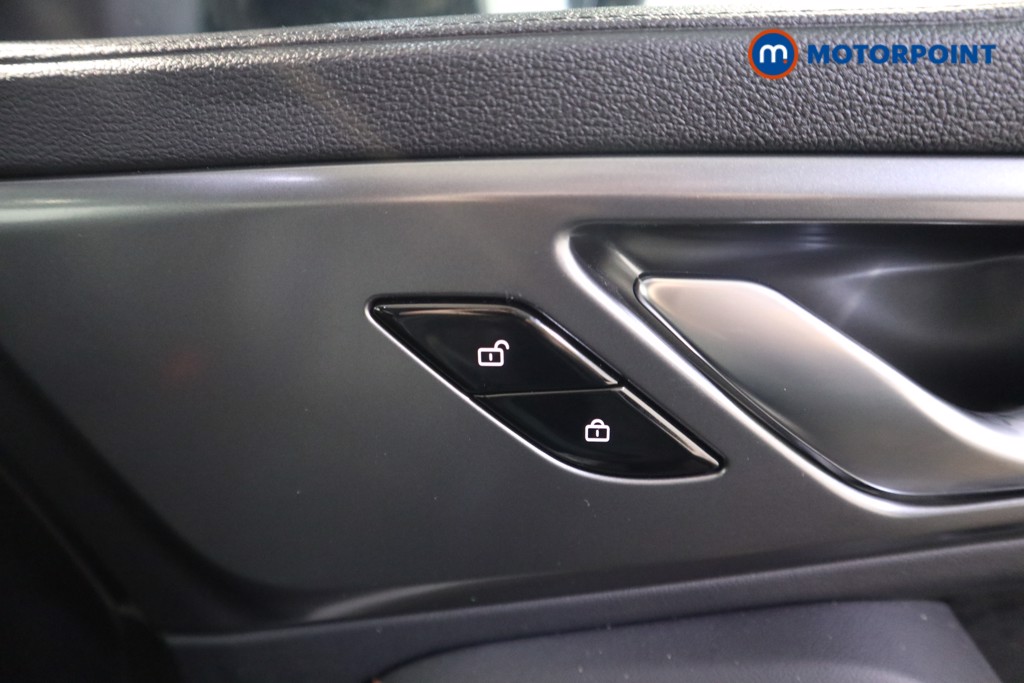 Mg Motor Uk HS Trophy Automatic Petrol-Electric Hybrid SUV - Stock Number (1632362) - 12th supplementary image