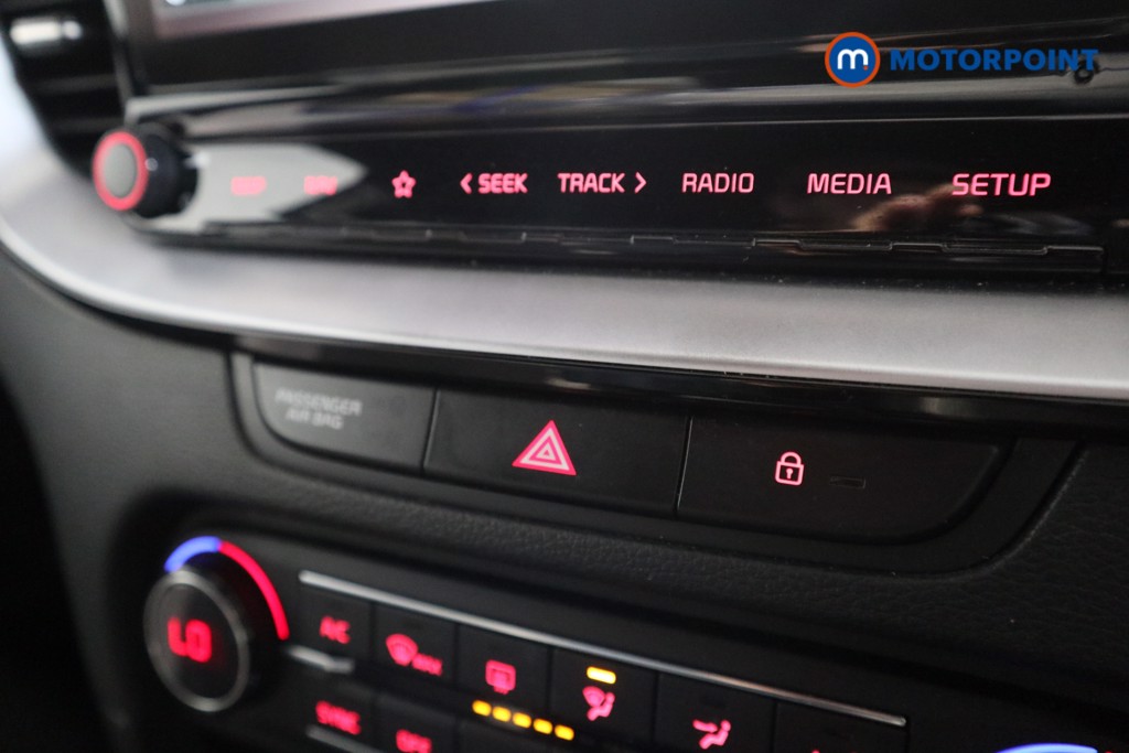 KIA Ceed Gt-Line Manual Petrol Hatchback - Stock Number (1632387) - 9th supplementary image