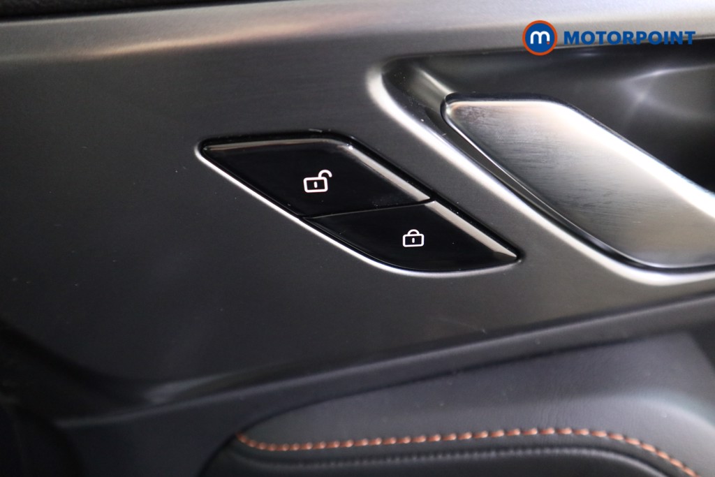 Mg Motor Uk HS Trophy Automatic Petrol-Electric Hybrid SUV - Stock Number (1632834) - 12th supplementary image