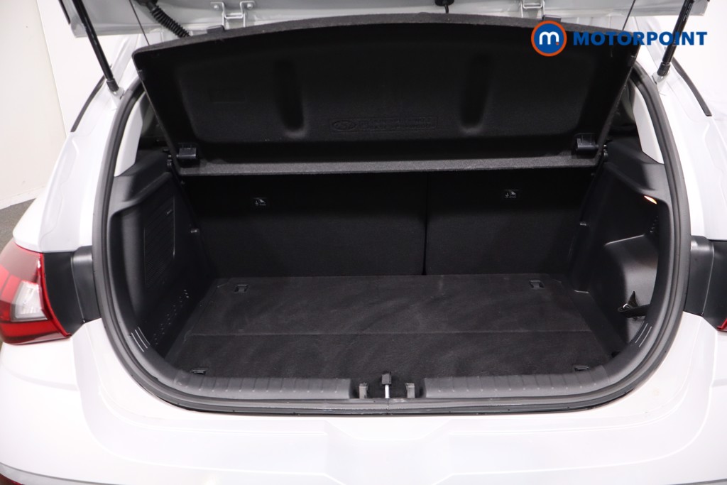 Hyundai I20 Ultimate Automatic Petrol Hatchback - Stock Number (1633580) - 39th supplementary image