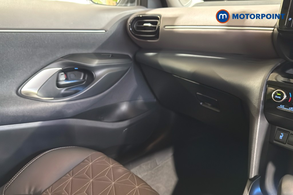 Toyota Yaris Cross Excel Automatic Petrol-Electric Hybrid Estate - Stock Number (1633976) - 11th supplementary image