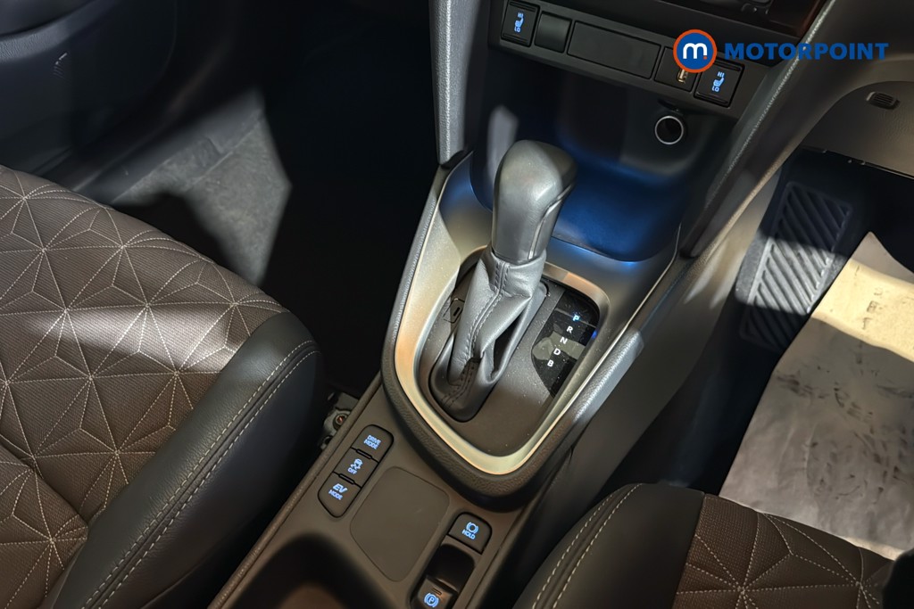 Toyota Yaris Cross Excel Automatic Petrol-Electric Hybrid Estate - Stock Number (1633976) - 15th supplementary image