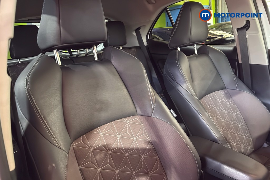 Toyota Yaris Cross Excel Automatic Petrol-Electric Hybrid Estate - Stock Number (1633976) - 22nd supplementary image