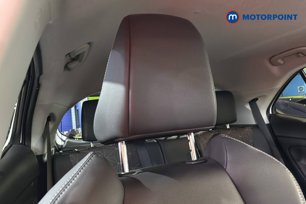 Toyota Yaris Cross Excel Automatic Petrol-Electric Hybrid Estate - Stock Number (1633976) - 23rd supplementary image