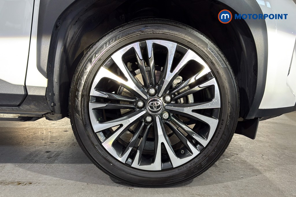 Toyota Yaris Cross Excel Automatic Petrol-Electric Hybrid Estate - Stock Number (1633976) - 50th supplementary image