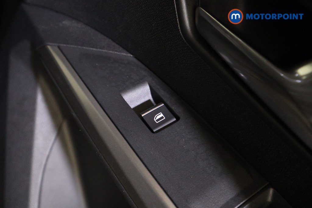 Peugeot 5008 GT Automatic Petrol SUV - Stock Number (1634138) - 23rd supplementary image