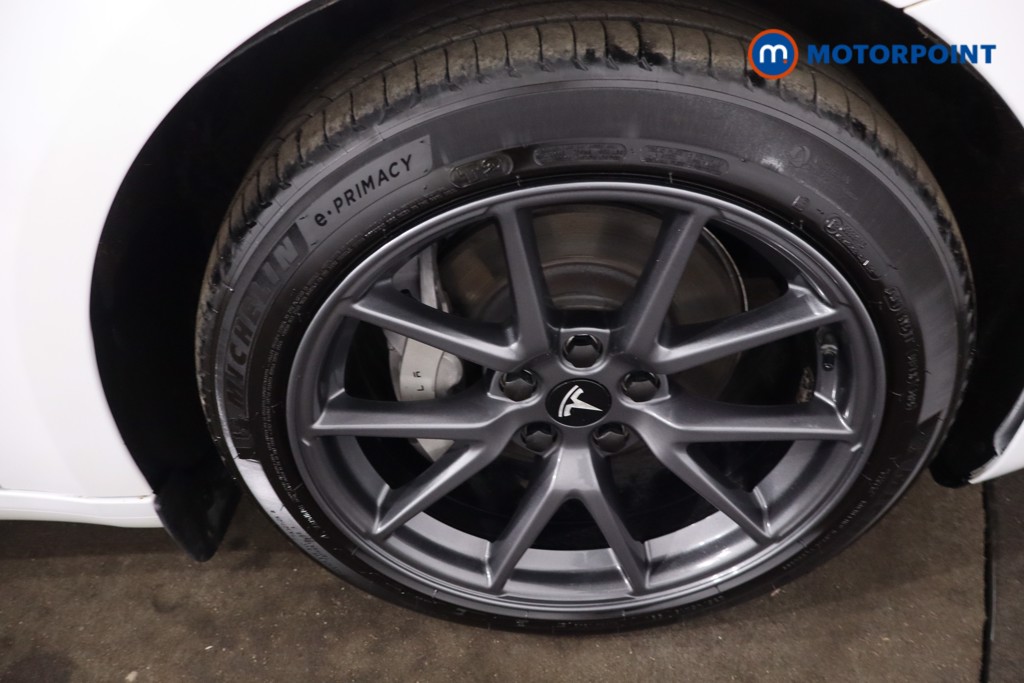 Tesla Model 3 Long Range Automatic Electric Saloon - Stock Number (1634206) - 11th supplementary image