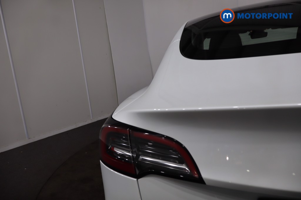 Tesla Model 3 Long Range Automatic Electric Saloon - Stock Number (1634206) - 35th supplementary image