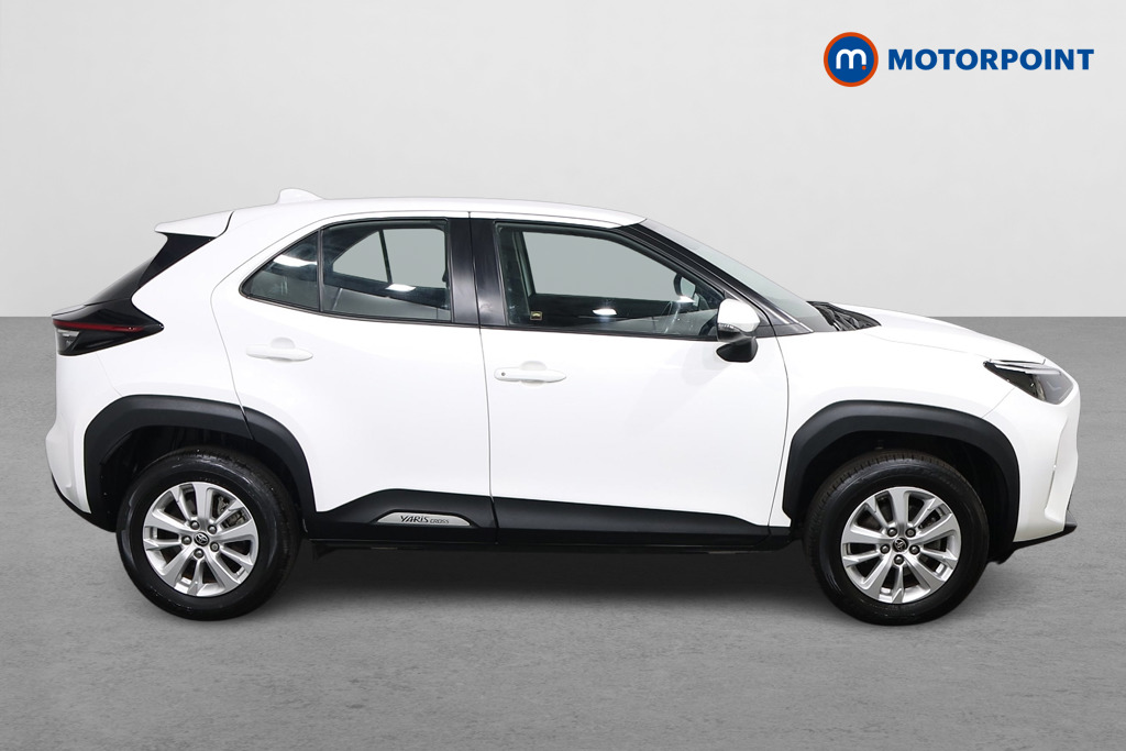 Toyota Yaris Cross Icon Automatic Petrol-Electric Hybrid Estate - Stock Number (1634269) - Drivers side