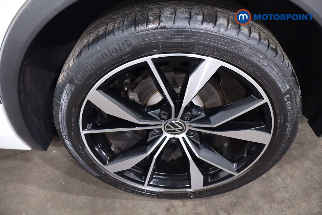 Volkswagen Tiguan R-Line Automatic Petrol SUV - Stock Number (1634378) - 12th supplementary image