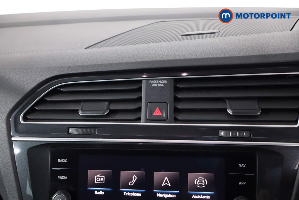 Volkswagen Tiguan R-Line Automatic Petrol SUV - Stock Number (1634378) - 21st supplementary image