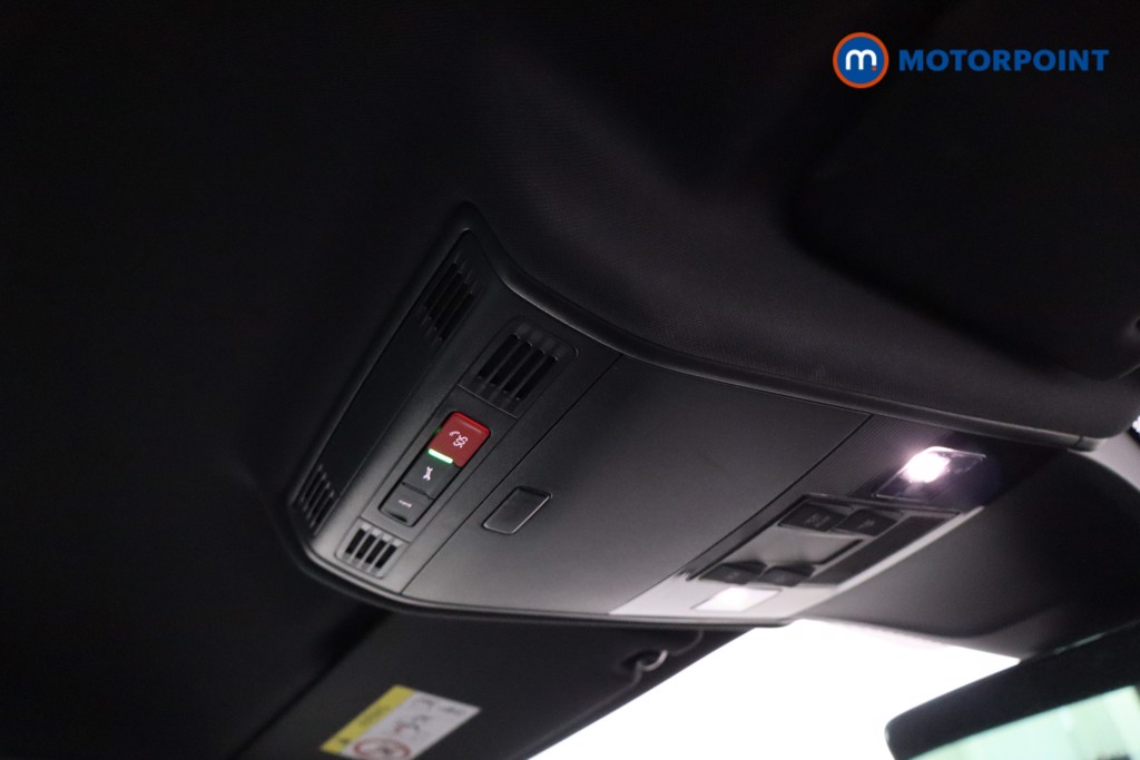 Volkswagen Tiguan R-Line Automatic Petrol SUV - Stock Number (1634378) - 23rd supplementary image