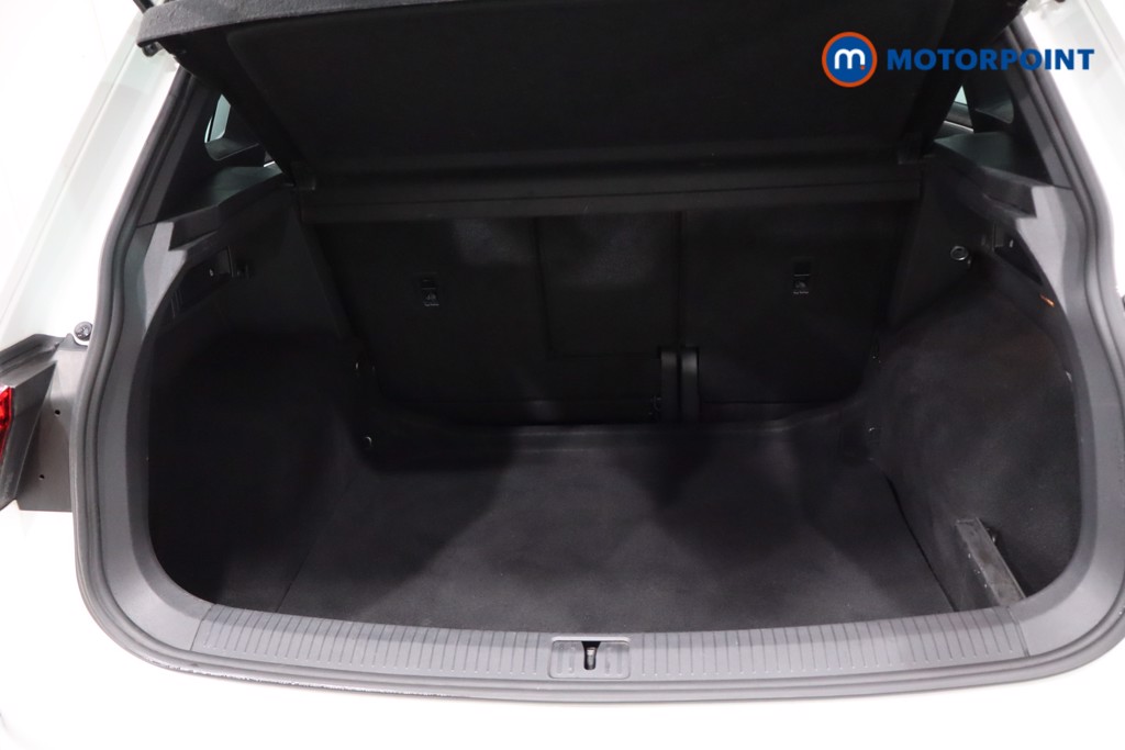 Volkswagen Tiguan R-Line Automatic Petrol SUV - Stock Number (1634378) - 47th supplementary image