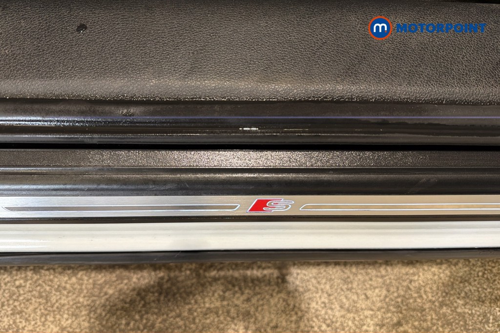 Audi Q5 S Line Automatic Petrol SUV - Stock Number (1634386) - 27th supplementary image