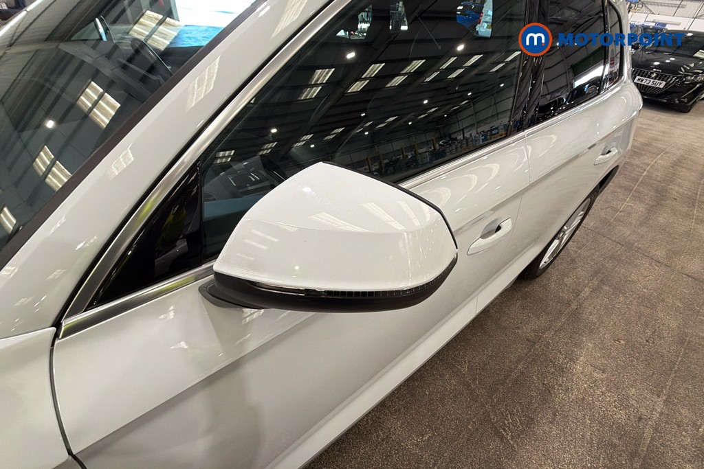 Audi Q5 S Line Automatic Petrol SUV - Stock Number (1634386) - 43rd supplementary image