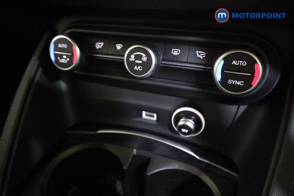 Alfa Romeo Stelvio Nero Edizione Automatic Petrol SUV - Stock Number (1634417) - 7th supplementary image