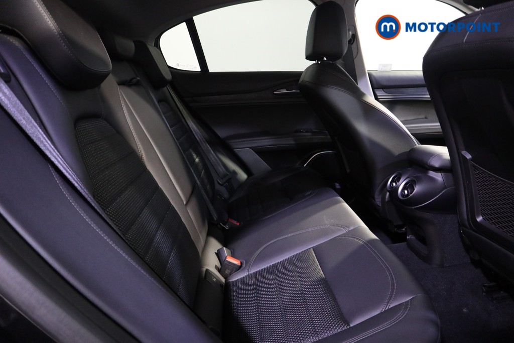 Alfa Romeo Stelvio Nero Edizione Automatic Petrol SUV - Stock Number (1634417) - 19th supplementary image