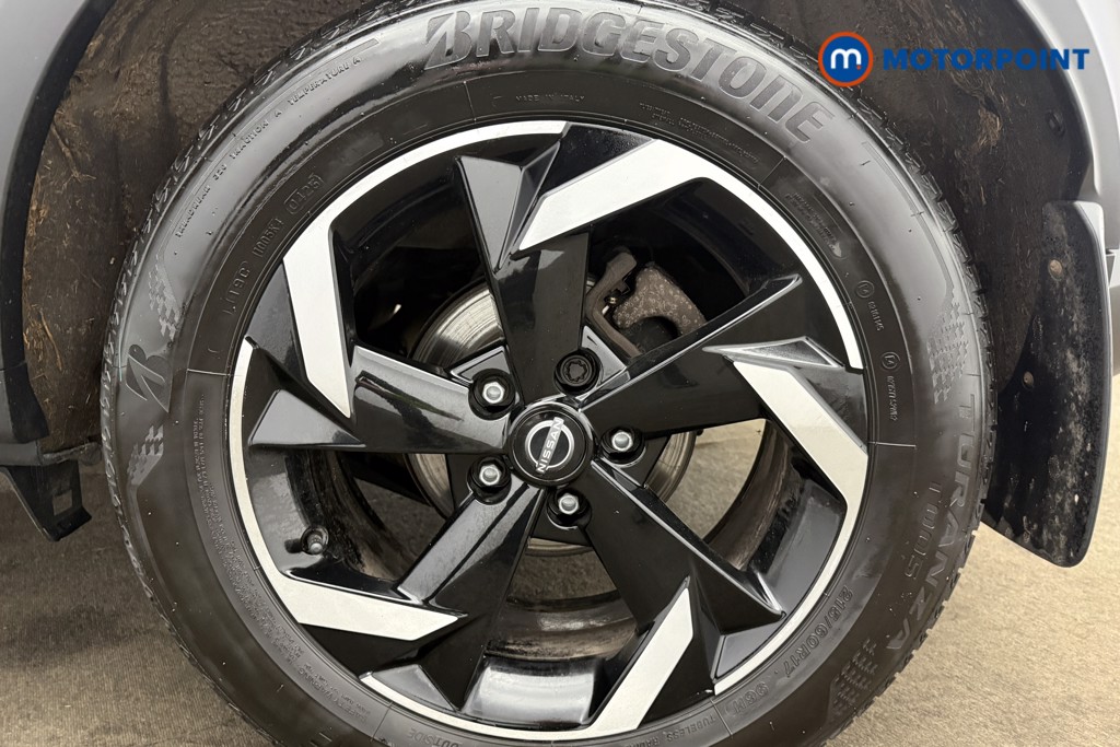 Nissan Juke N-Connecta Automatic Petrol SUV - Stock Number (1634573) - 13th supplementary image