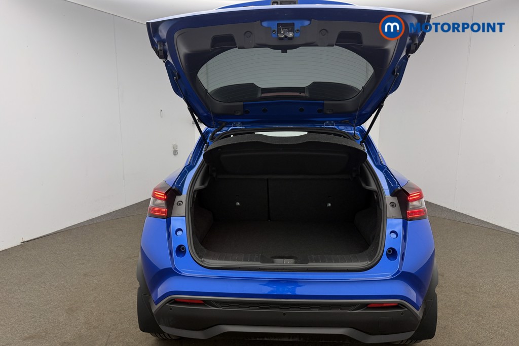Nissan Juke N-Connecta Automatic Petrol SUV - Stock Number (1634573) - 21st supplementary image