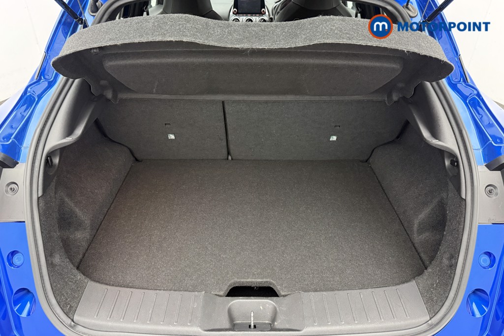 Nissan Juke N-Connecta Automatic Petrol SUV - Stock Number (1634573) - 22nd supplementary image