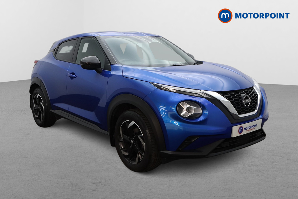 Nissan Juke N-Connecta Automatic Petrol SUV - Stock Number (1634573) - Drivers side front corner