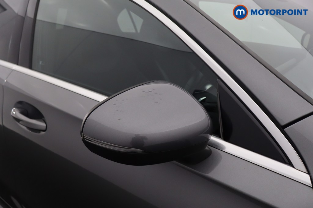 Mercedes-Benz A Class Amg Line Automatic Petrol Plug-In Hybrid Hatchback - Stock Number (1634706) - 37th supplementary image