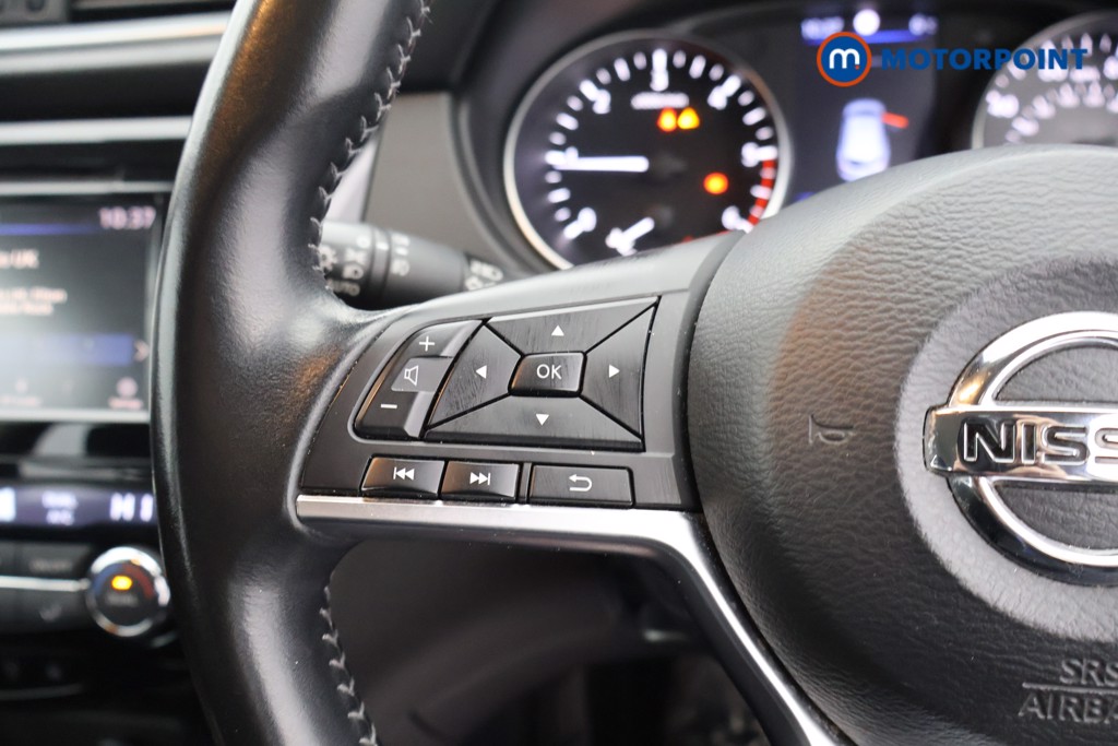 Nissan Qashqai Acenta Premium Manual Diesel SUV - Stock Number (1634767) - 2nd supplementary image